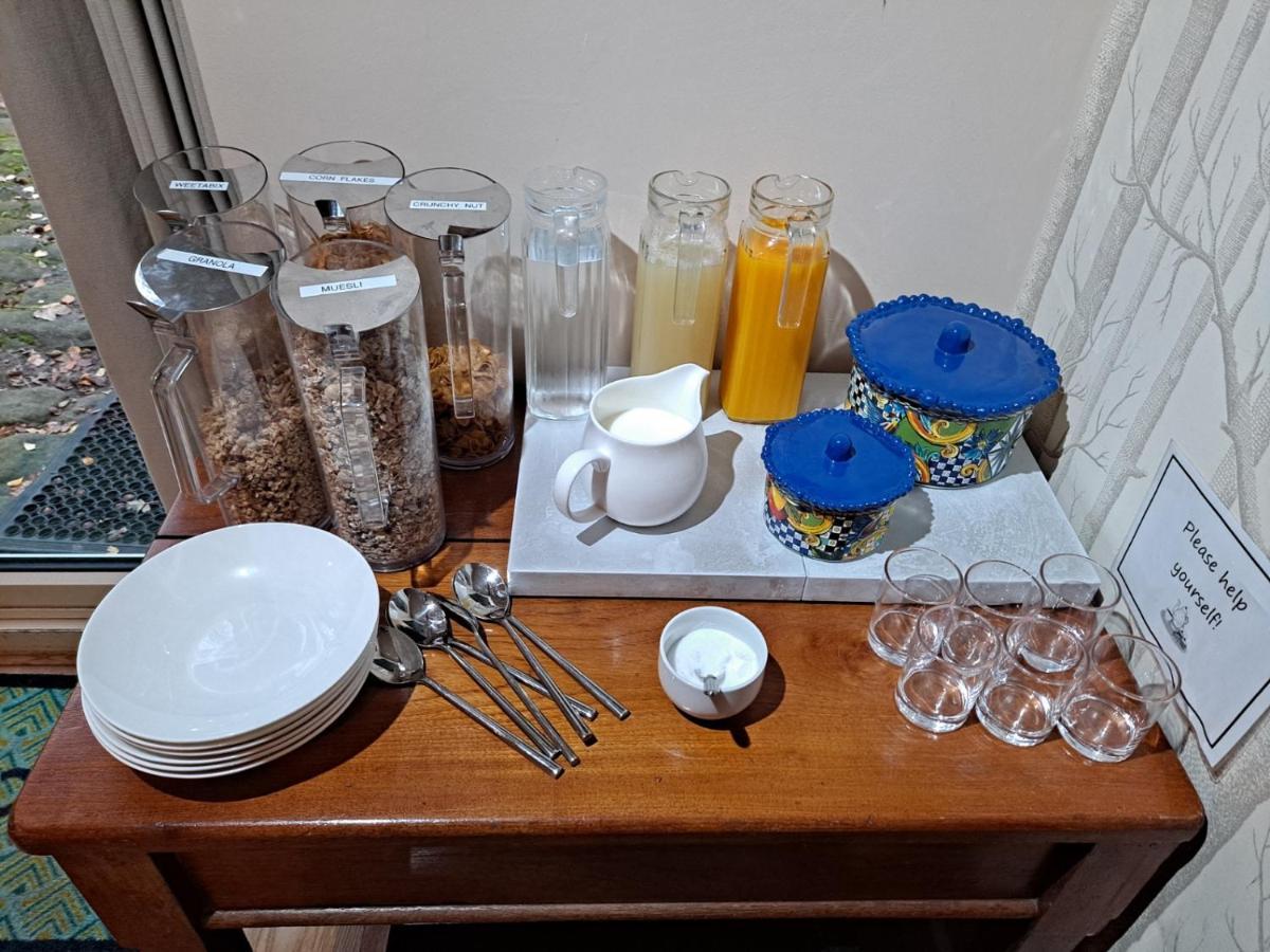 Robin Hood Farm B&B Баслоу Экстерьер фото